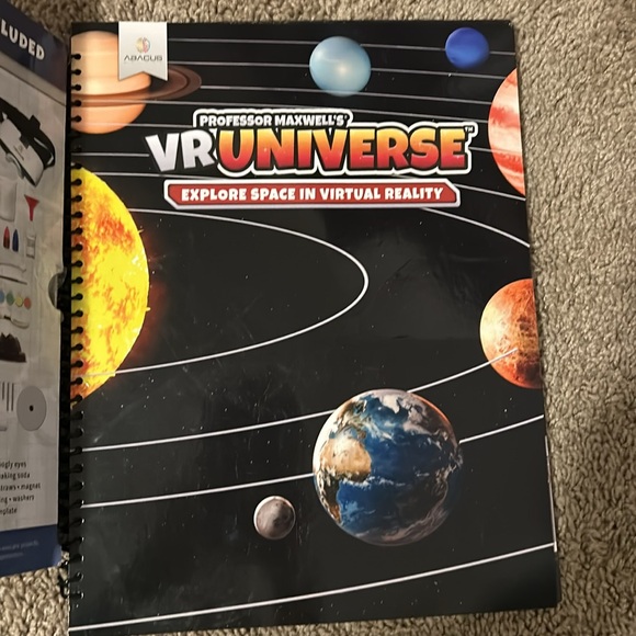 Professor Maxwell’s VR universe - Picture 3 of 8